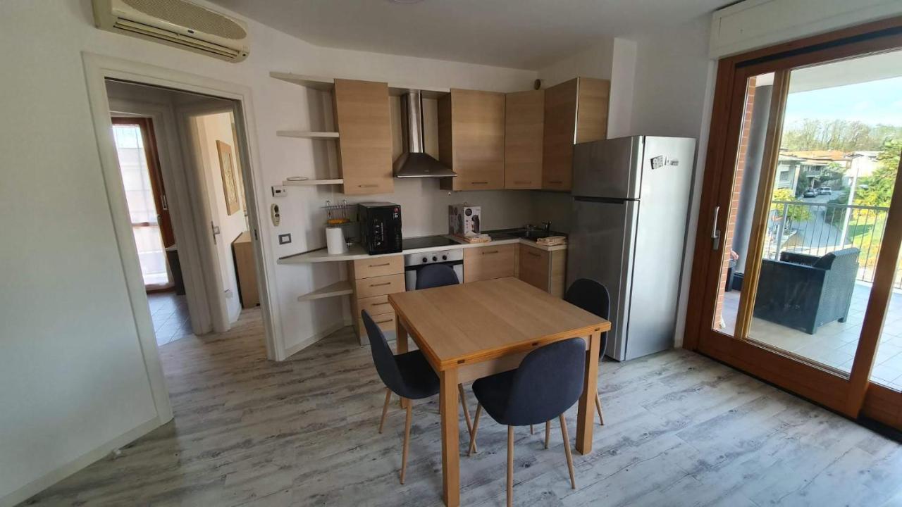 Appartamenti Ticino Sesto Calende Buitenkant foto