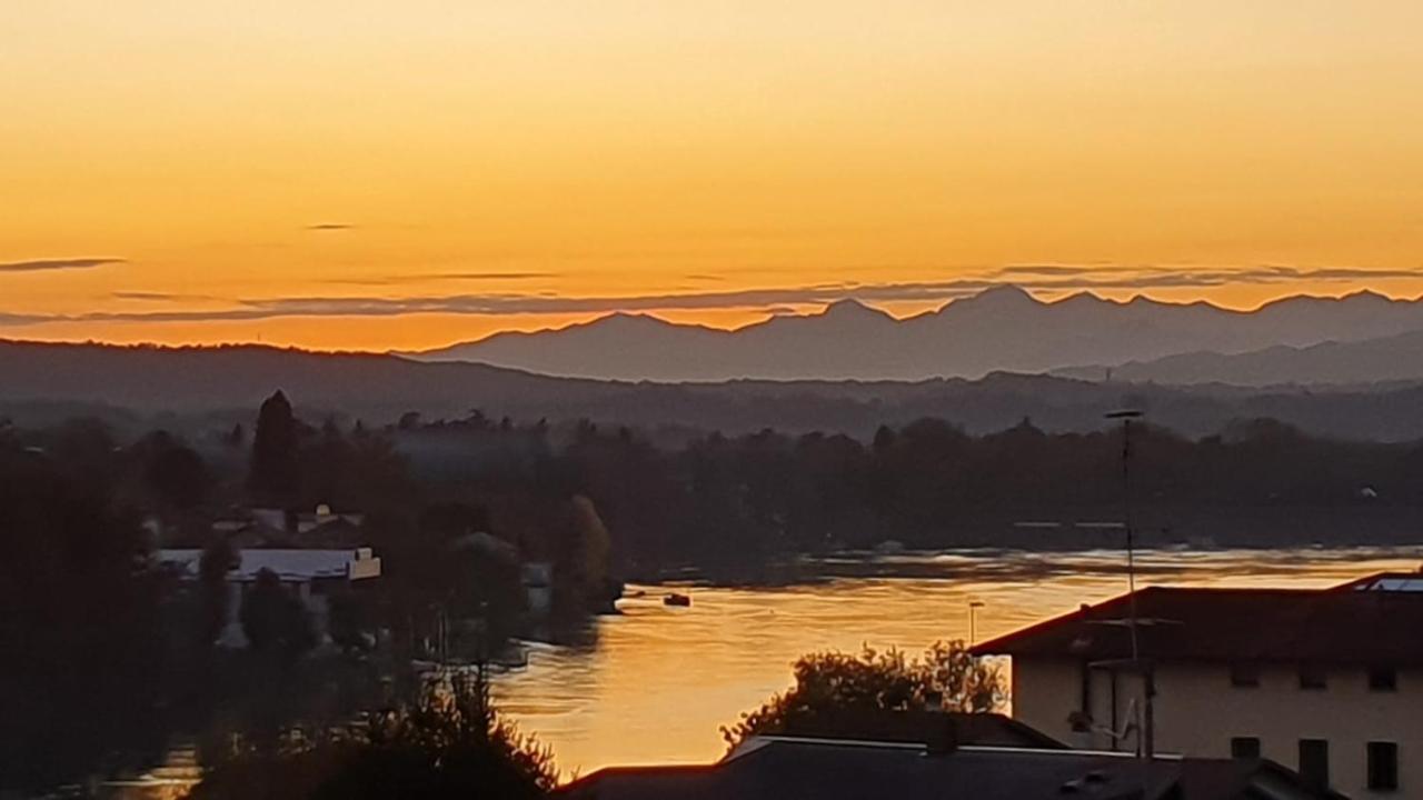 Appartamenti Ticino Sesto Calende Buitenkant foto